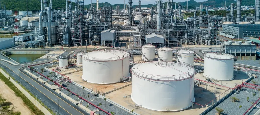 The Use Of Activated Carbon In The Oil Industry - Tingyuan Activated Carbon